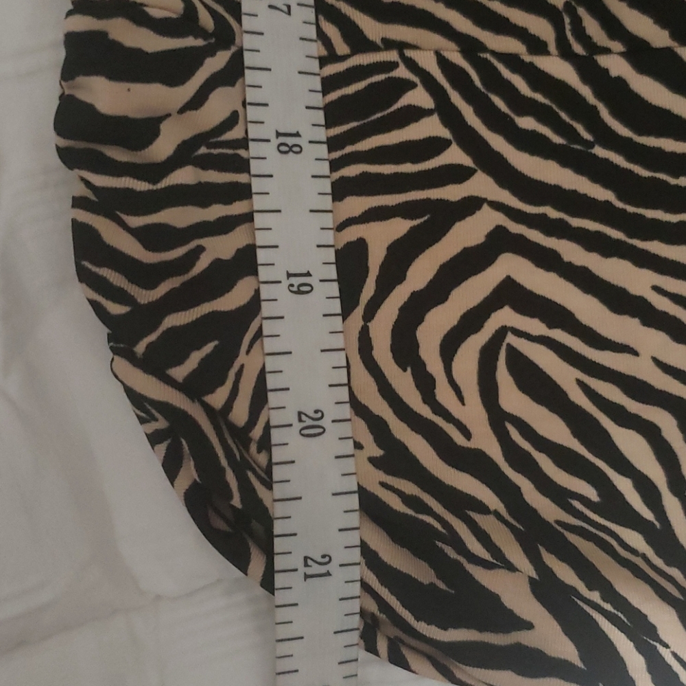 Top - Picture 8 of 9